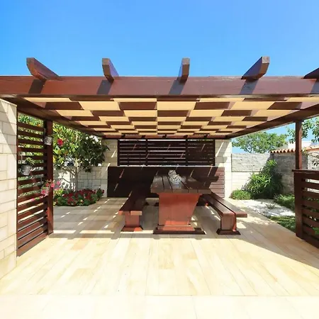 Vila Nerina Comfortable Holiday